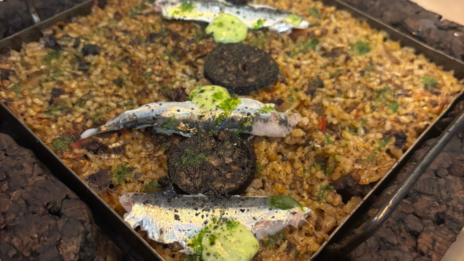 03bea598-37f5-4957-a30a-018854d85398