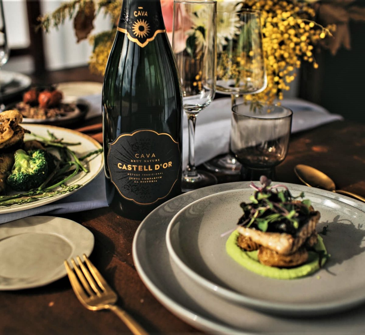 Maridatge de bacallà i cava Brut Nature Castell d'Or