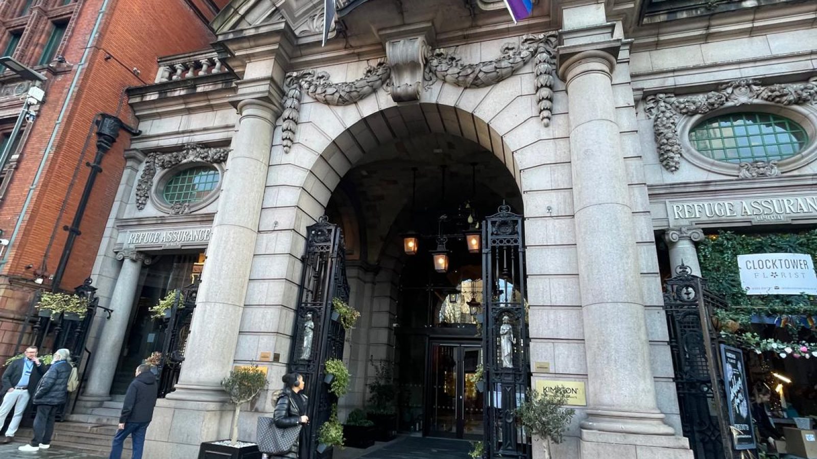 ffbf01f5-06cc-4a61-a39b-60e5fc6410d5