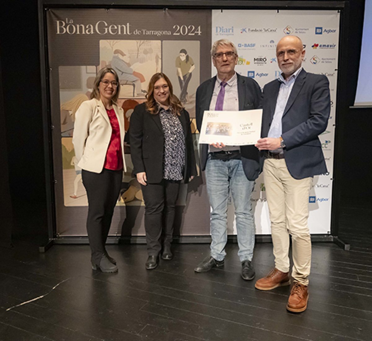 2025-01-16 GALA BONA GENT PREMIS I AMBIENT 15.jpg